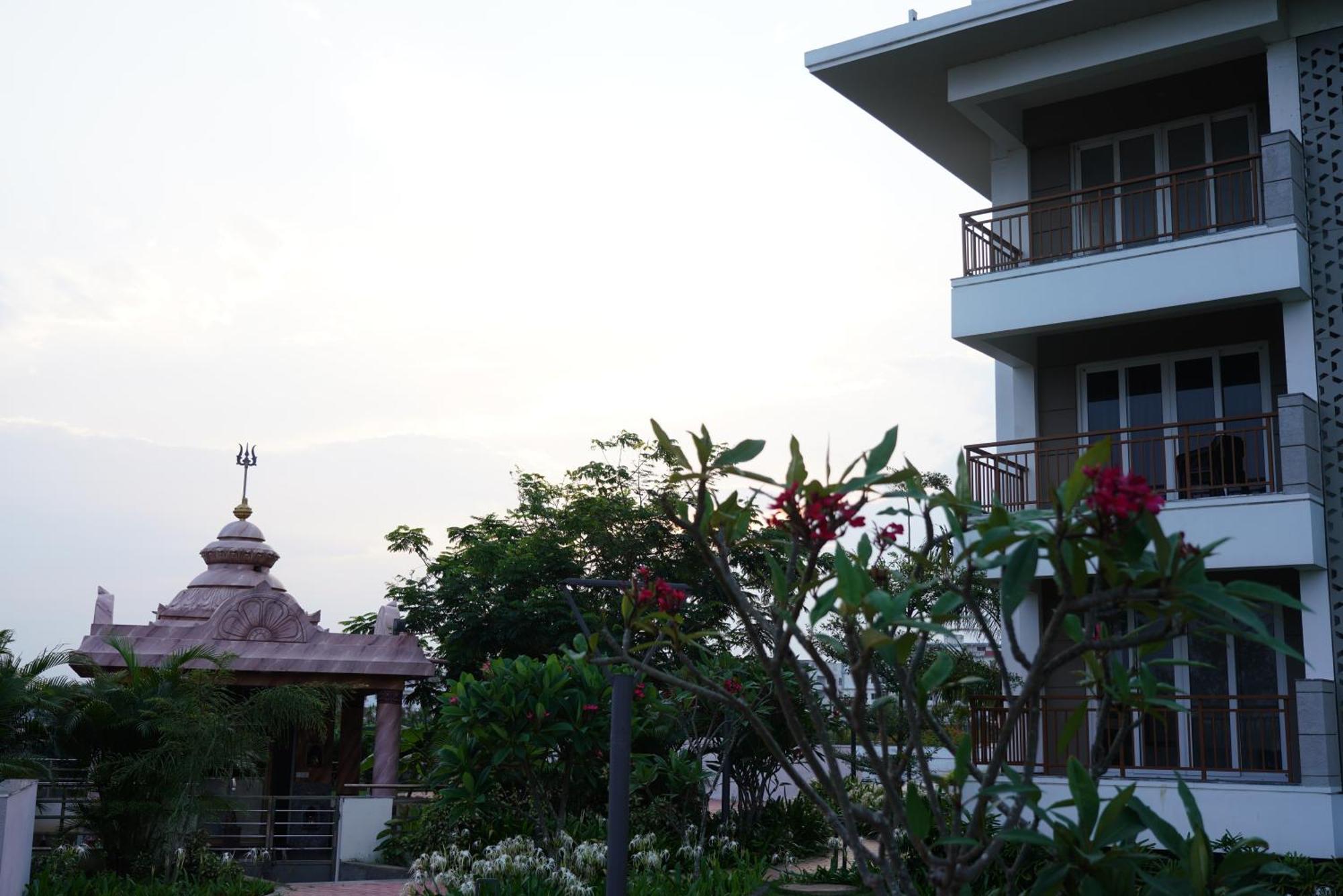 Palm Regal Resort Gopālpur Dış mekan fotoğraf